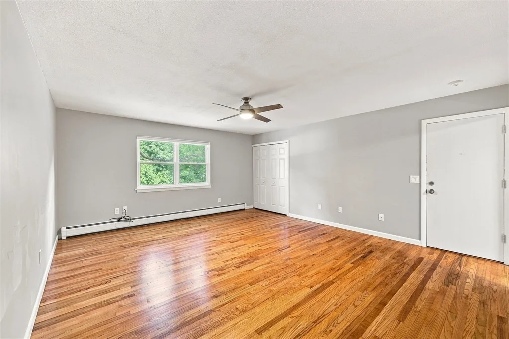 Photo of Unit C at 90 Colonial Cir
