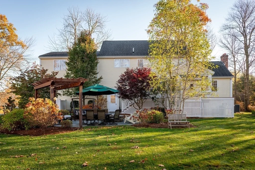 Photo of 8 Empire Dr