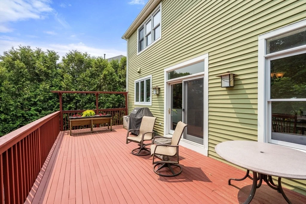 Photo of 15 Montclair Dr