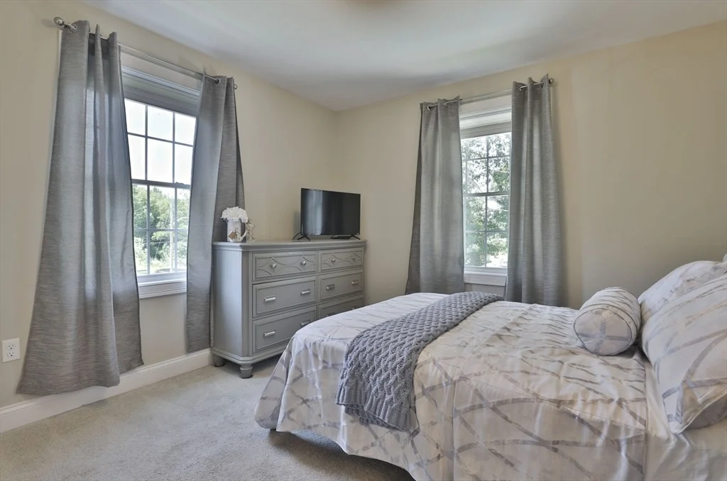 Photo of 2 Sadie Ln