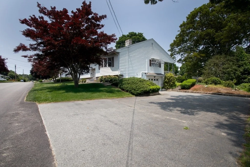 Photo of 74 Kenyon Rd