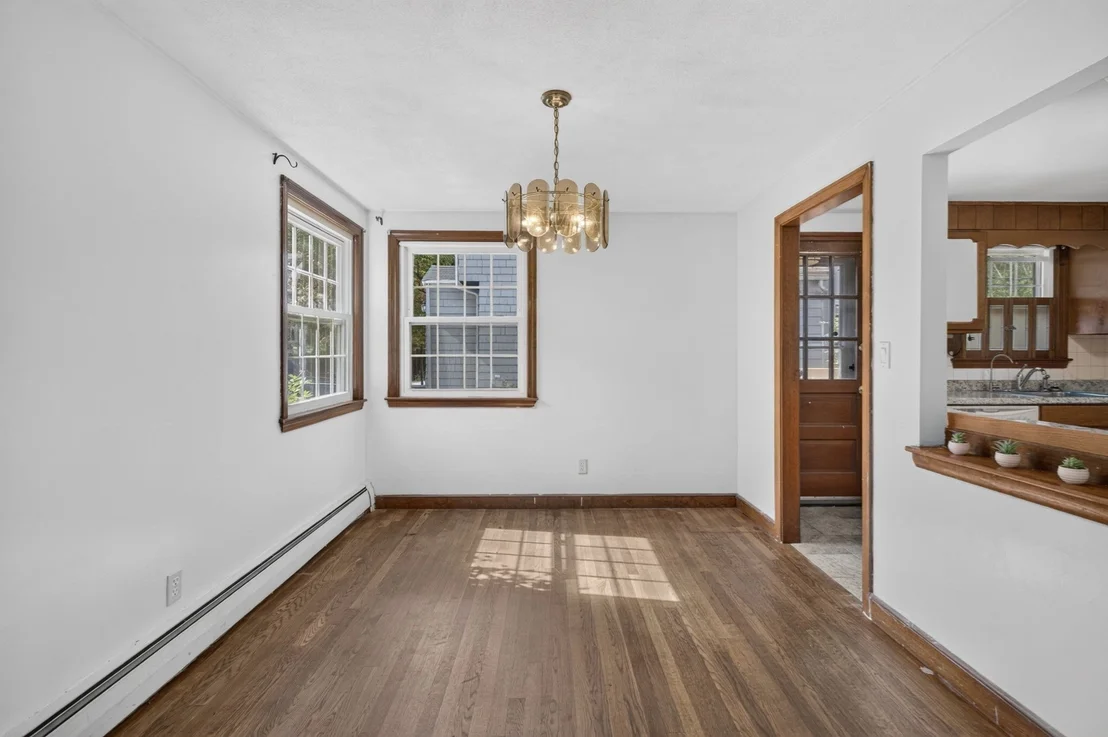 Photo of 24 Grapevine Ave