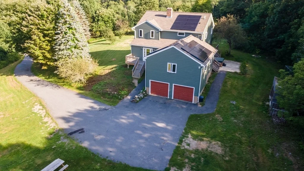 Photo of 102 Overlook Rd
