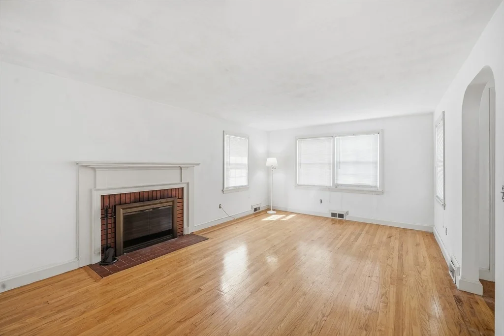 Photo of 15 Kingoke Ln