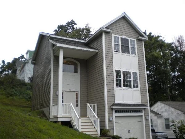 Photo of 50 Dellwood Rd