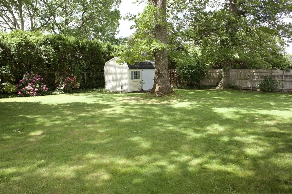 Photo of 6 Jeffrey Ln