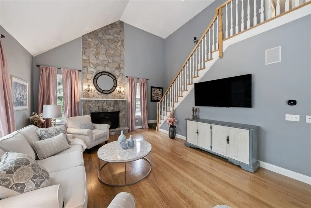 Photo of 8 Berkeley Drive