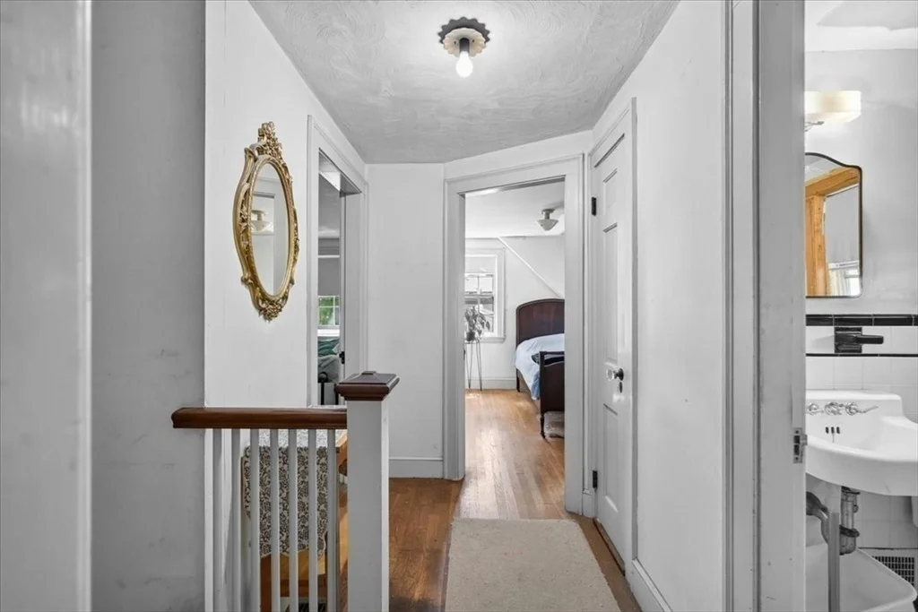 Photo of 25 Leland Rd