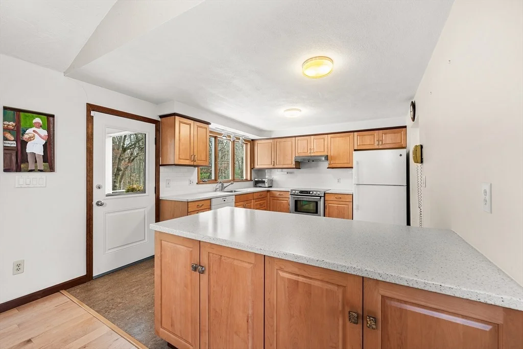 Photo of 90 Sunnyside Ave