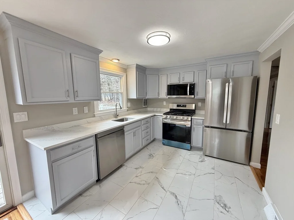 Photo of 105 Duncan Rd
