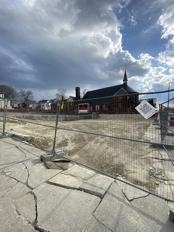Photo of 817 Main St