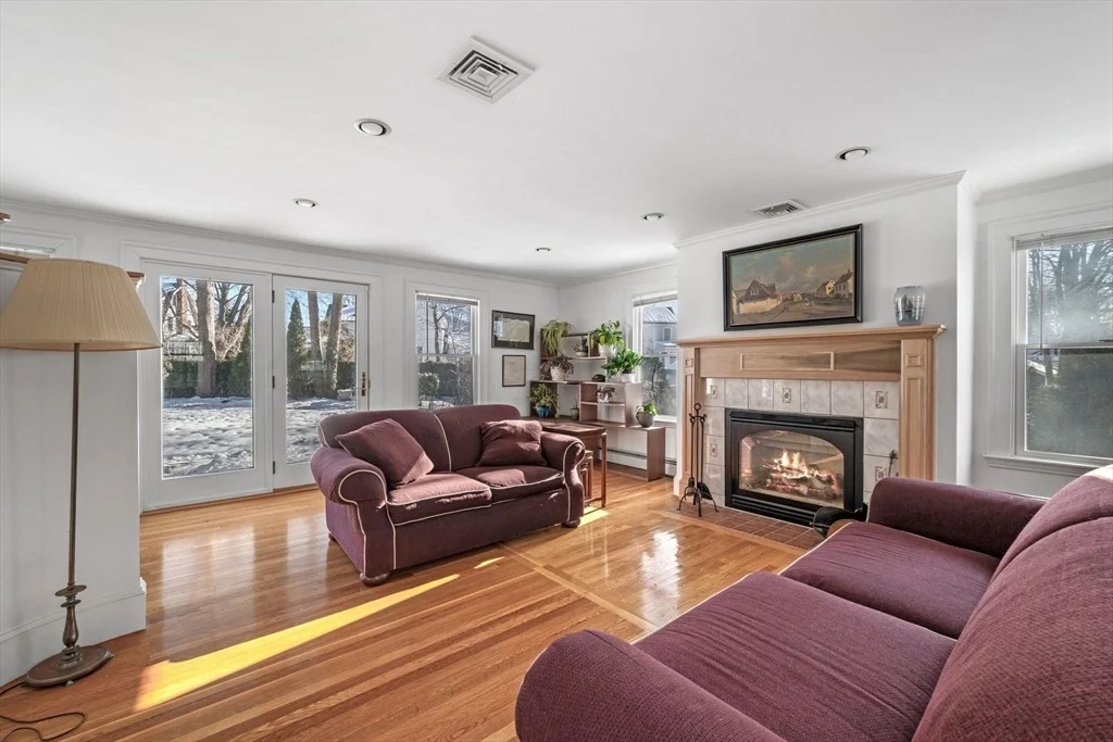 Photo of 11 Everett Paine Boulevard