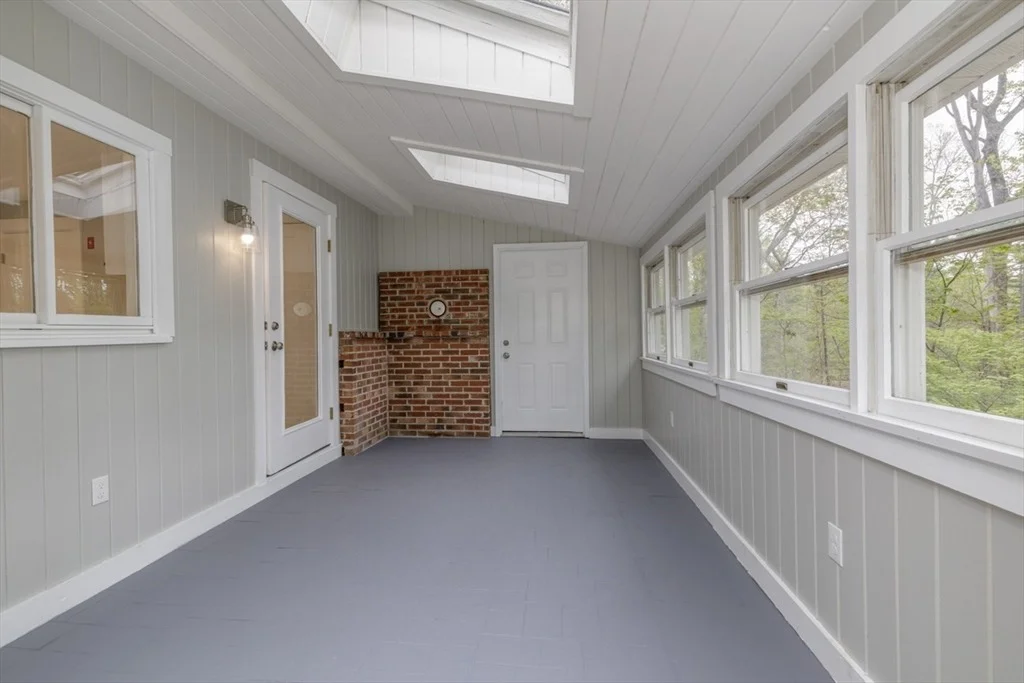 Photo of 50 Piscataqua Rd