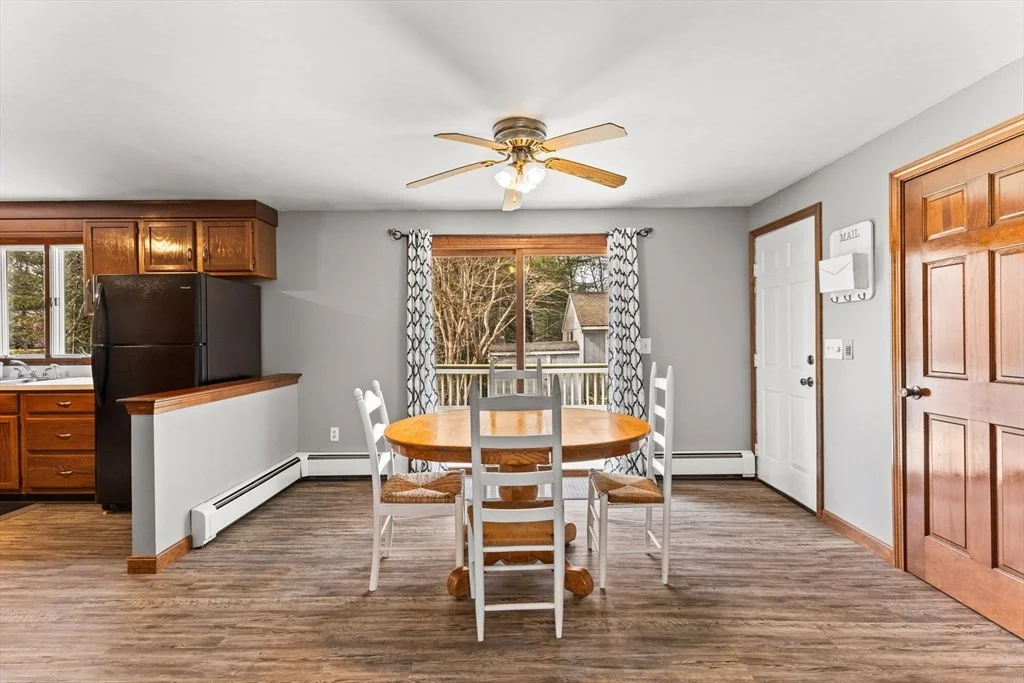 Photo of 38 Westwind Cir