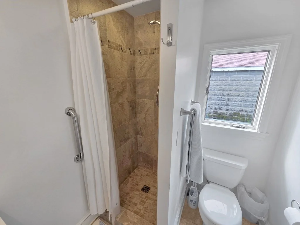 Photo of 70 Chestnut St