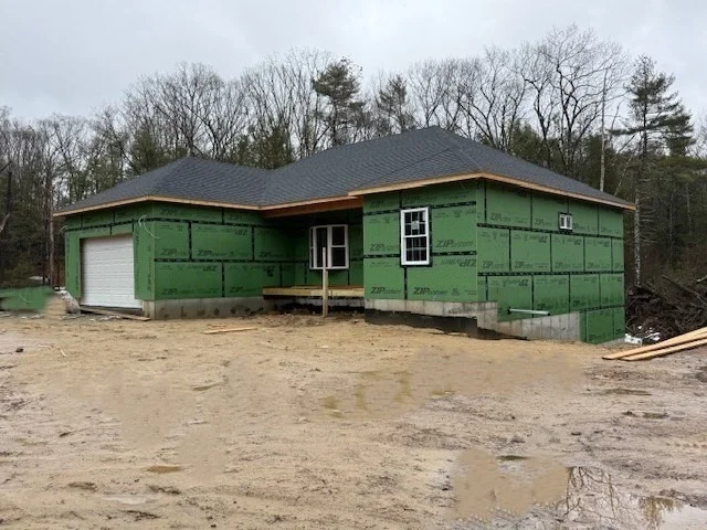 Photo of 215 Alpine Dr
