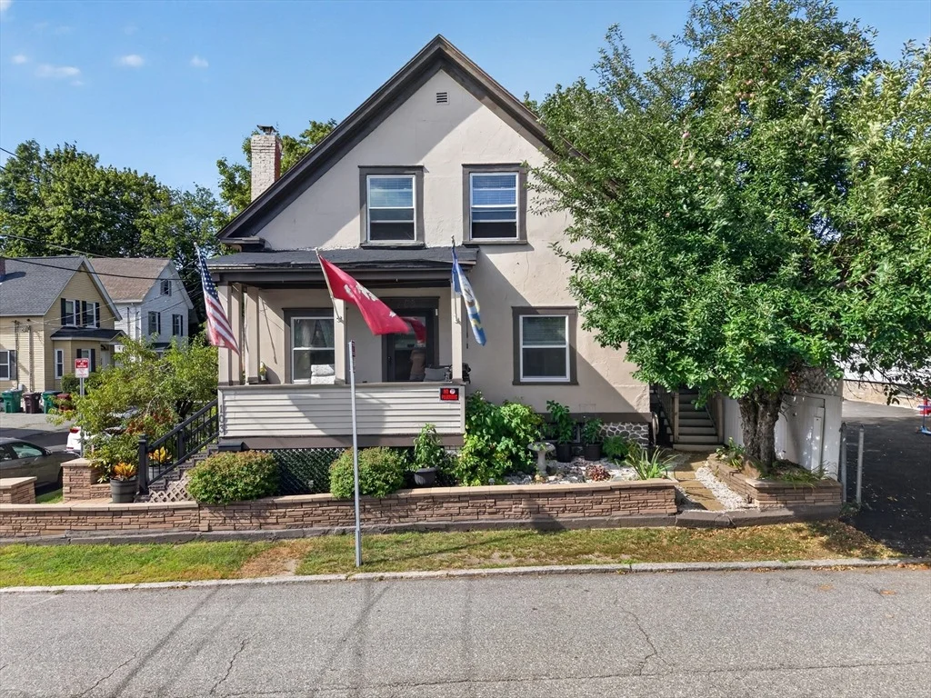 Photo of 103 B Street
