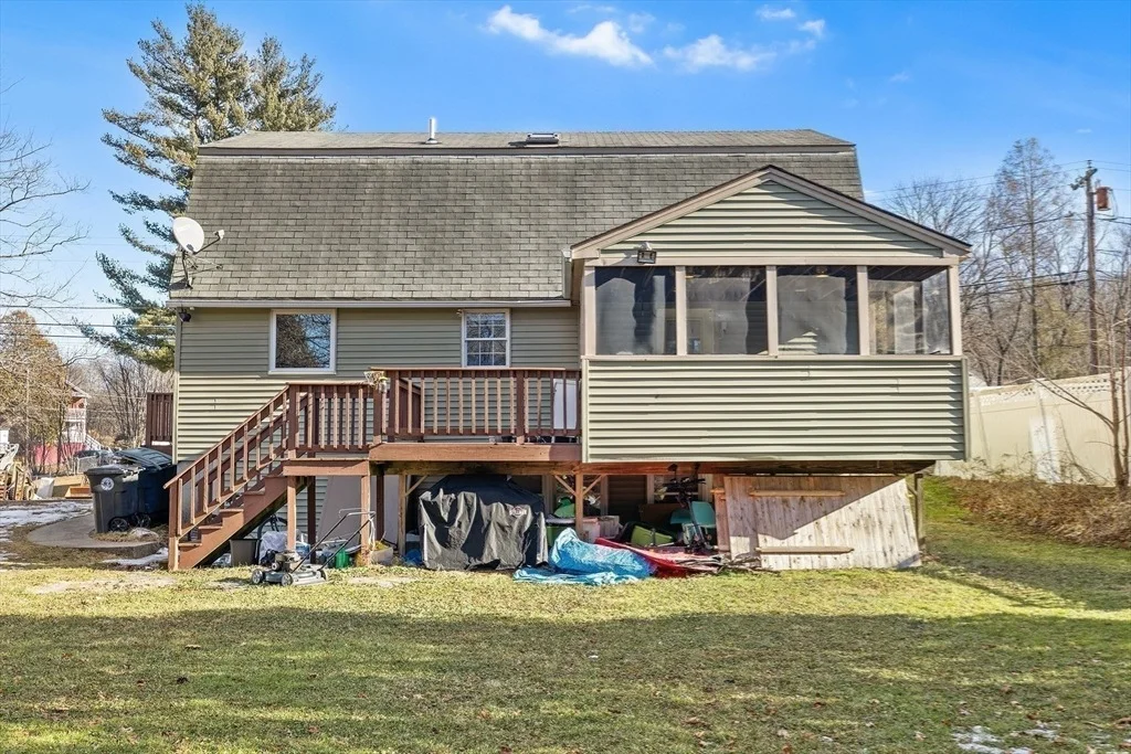 Photo of 28 Armory Ln