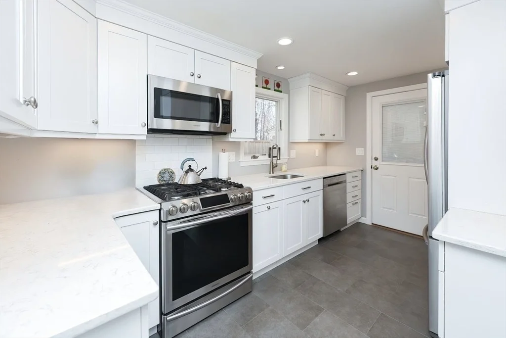 Photo of 87 Monadnock Rd