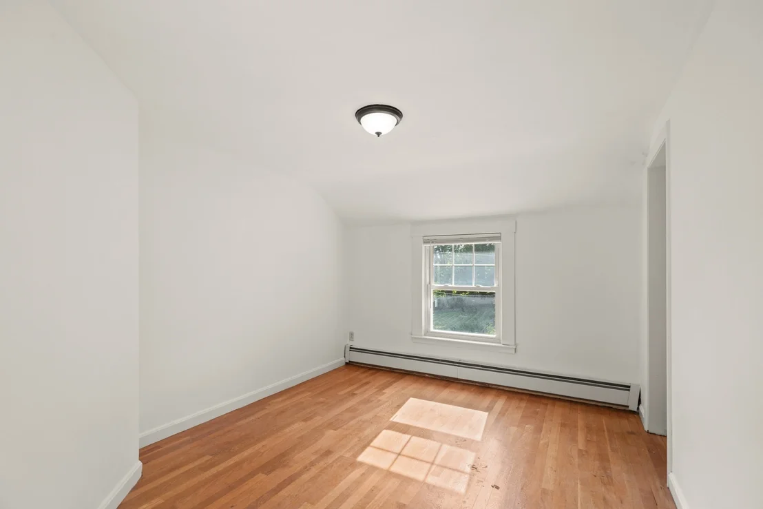 Photo of 21 Goldsmith Ave