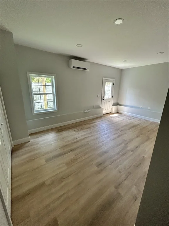 Photo of Unit 3 at 60 Garside St