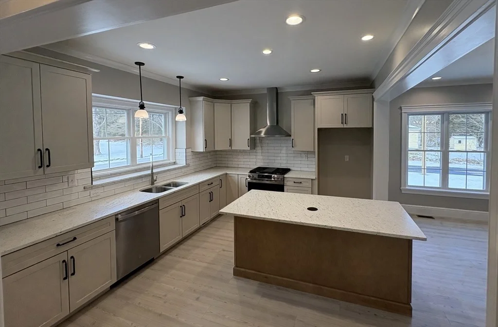 Photo of 29 Range Ave