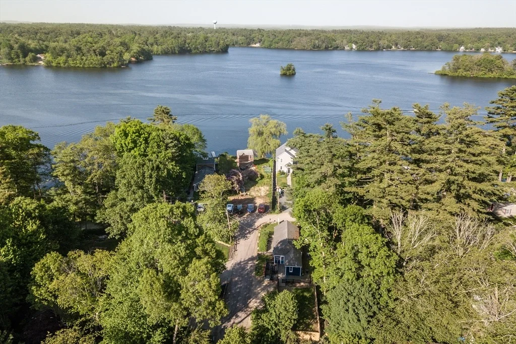 Photo of 254 Lakeside Road