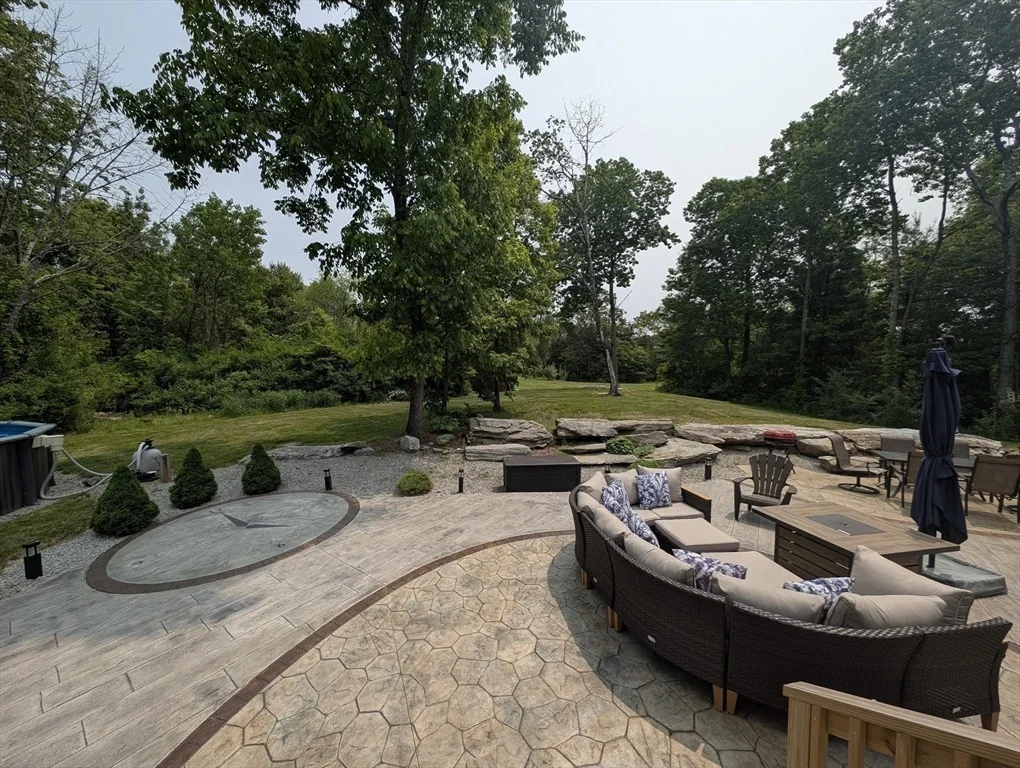 Photo of 74 Baker Pond Rd