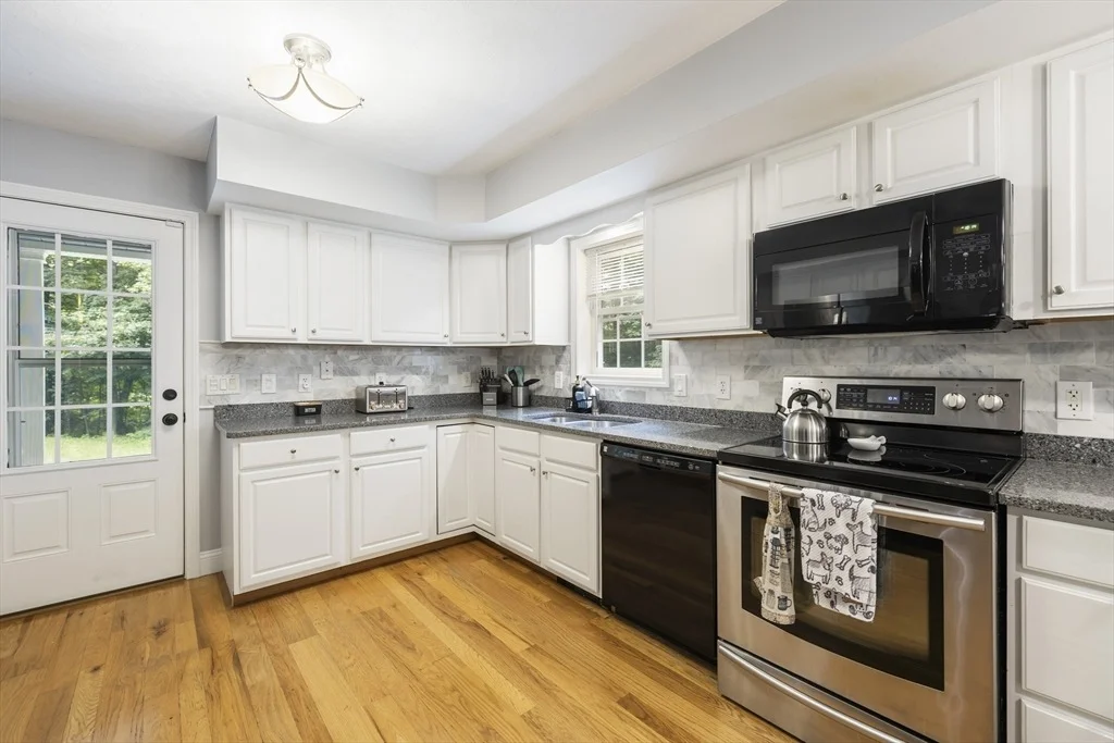 Photo of 115 Butterworth Rd