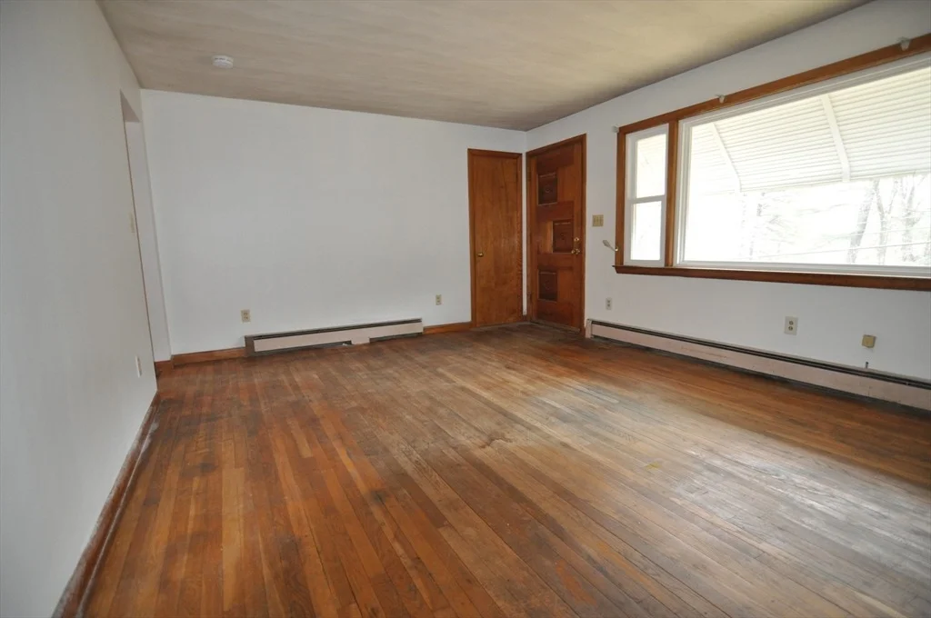Photo of 149 Shaker Rd