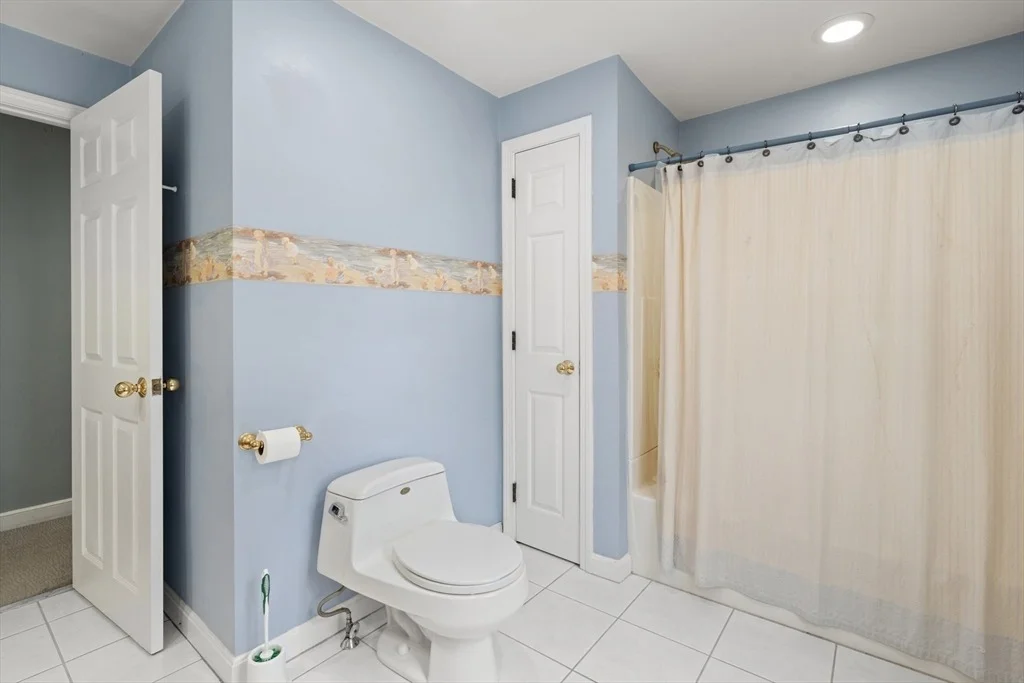 Photo of 7 Gloria Circle