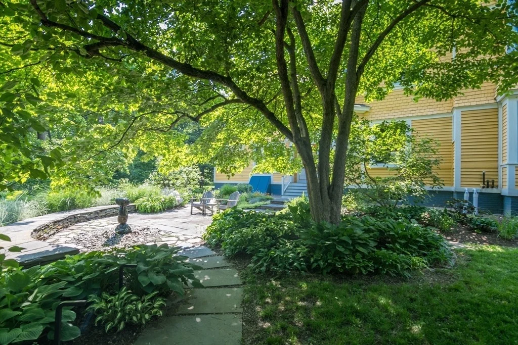 Photo of 75 Lyman Rd
