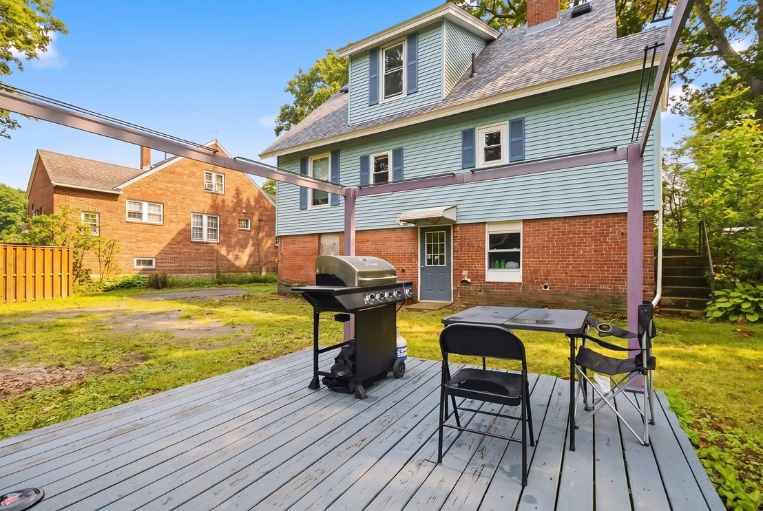 Photo of 209 Green St