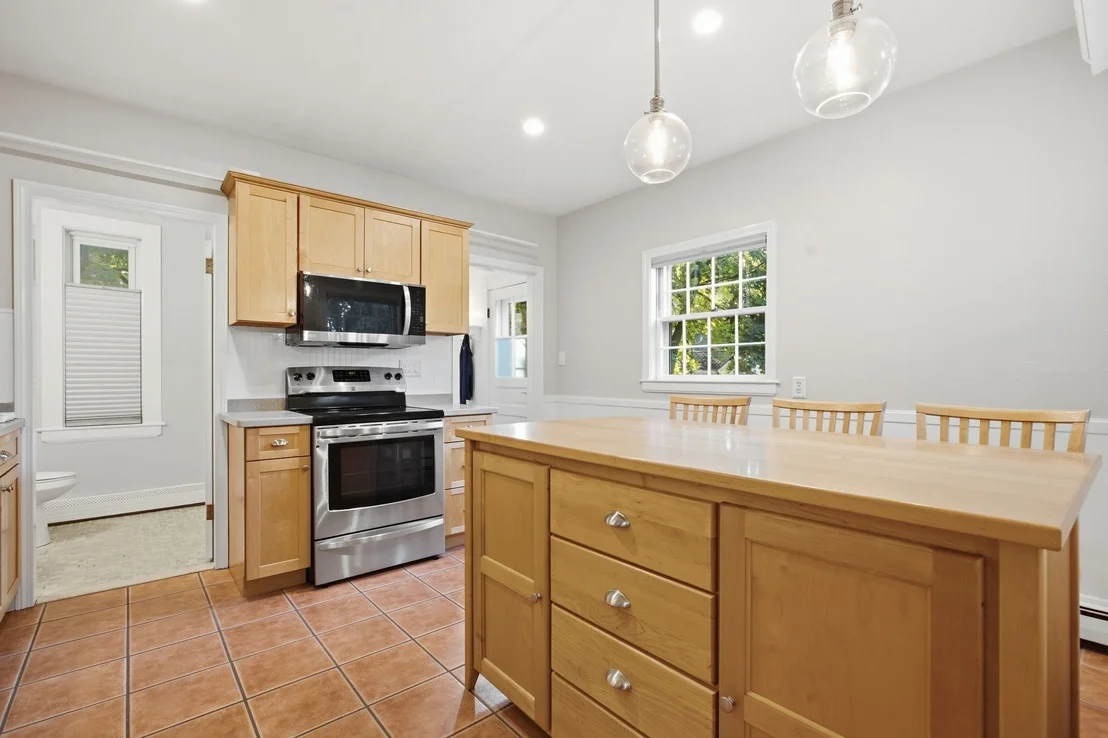 Photo of 10 Eaton St