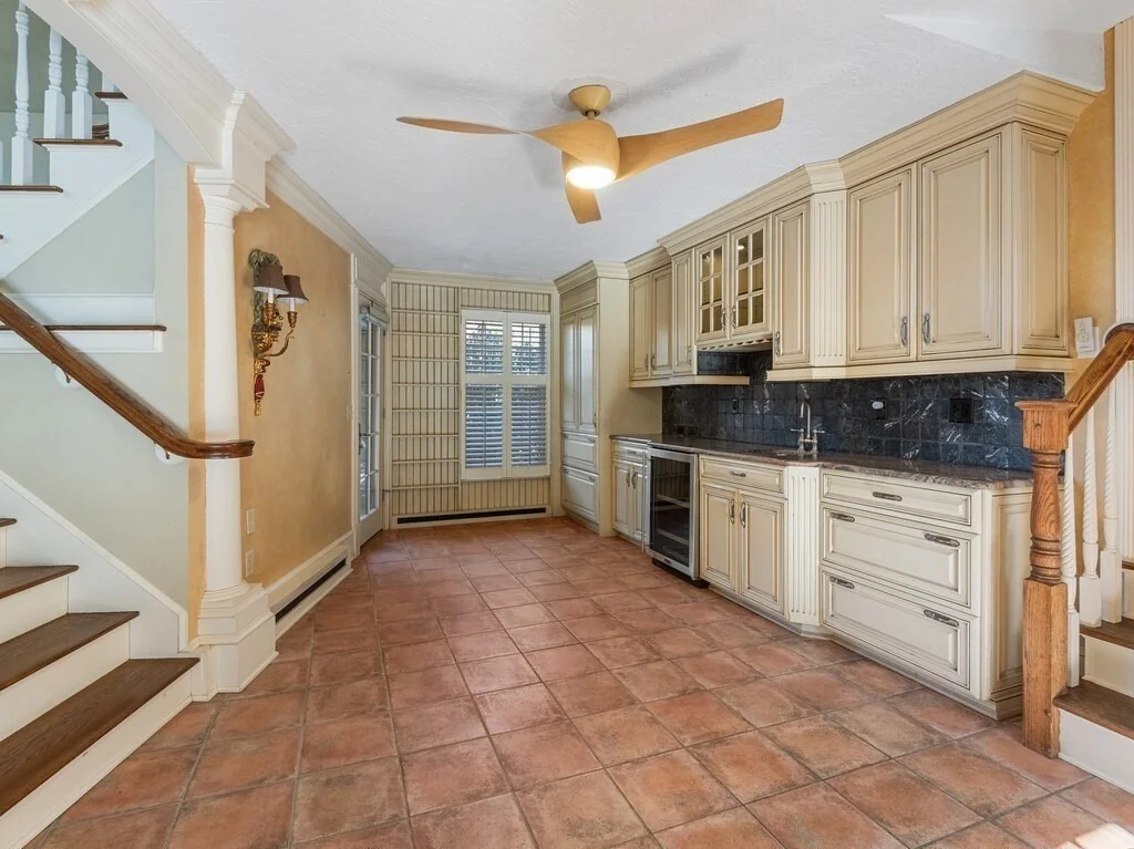 Photo of 186 Pilgrim Drive