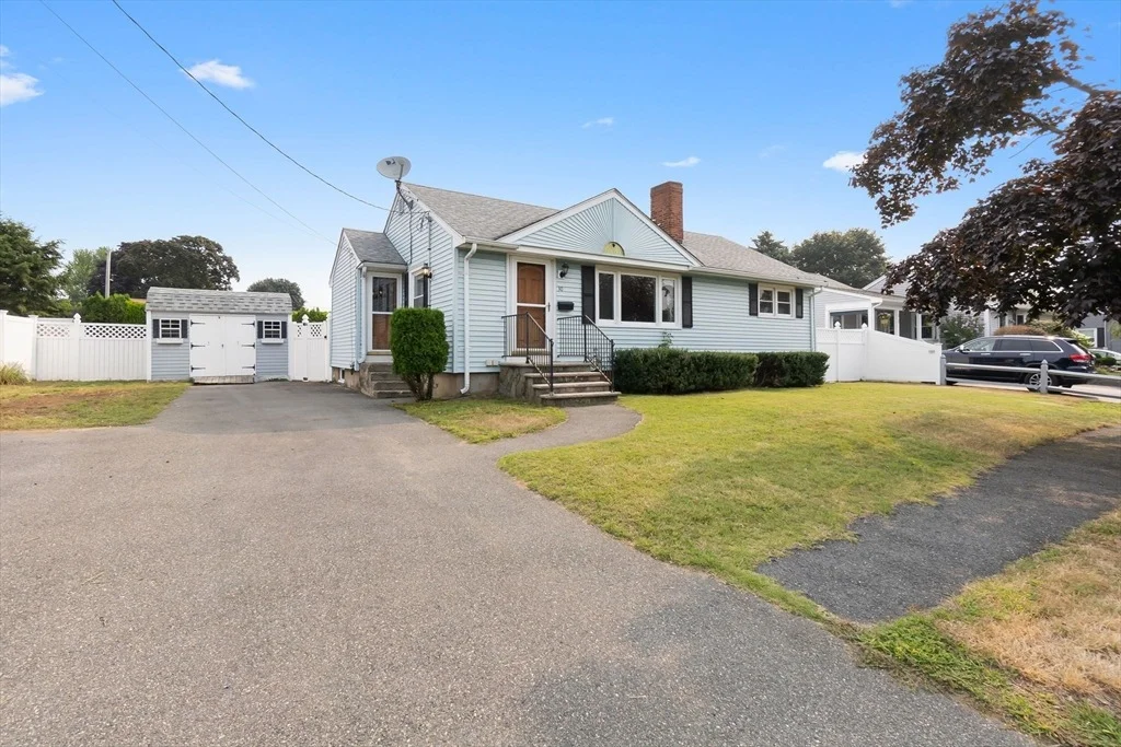 Photo of 30 Macarthur Blvd
