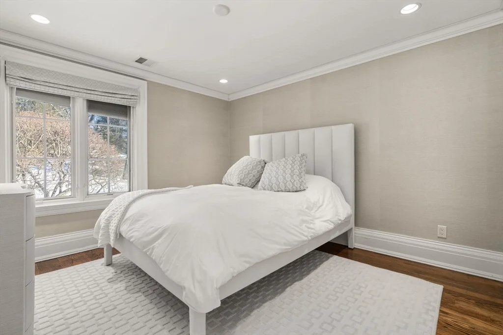 Photo of 11 Hillcrest Road