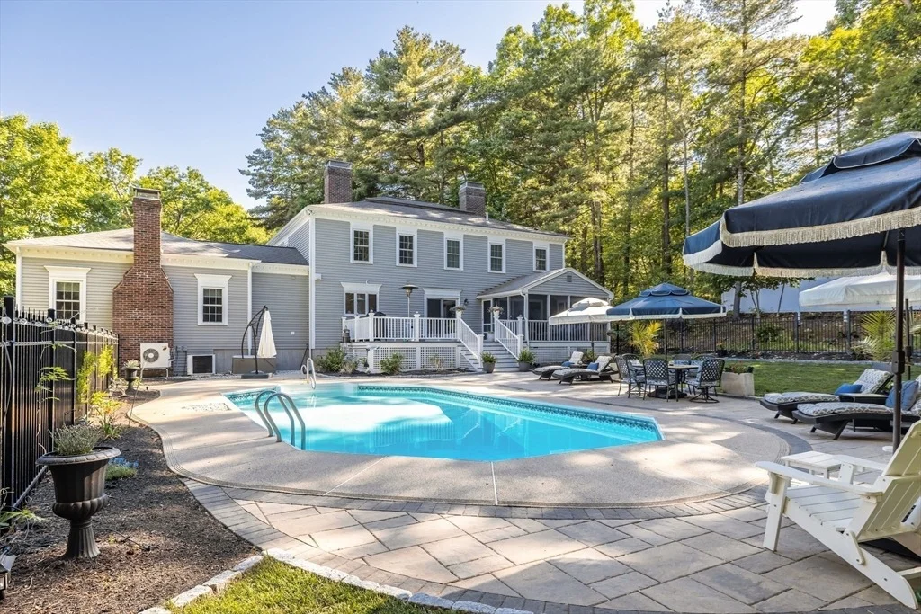 Photo of 10 Winston Rd.