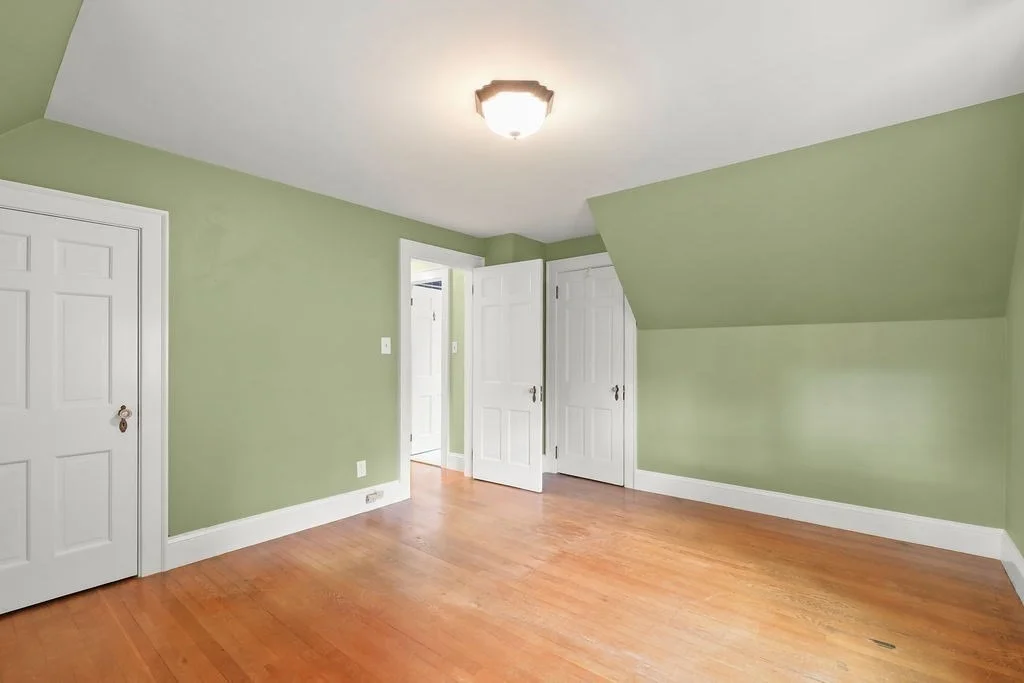 Photo of 1297 Old Worcester Rd