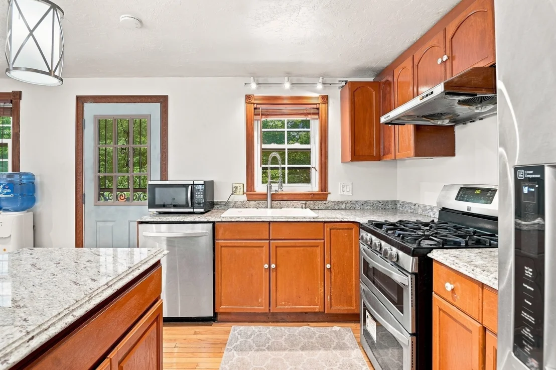 Photo of 30 Parsons Hill Dr