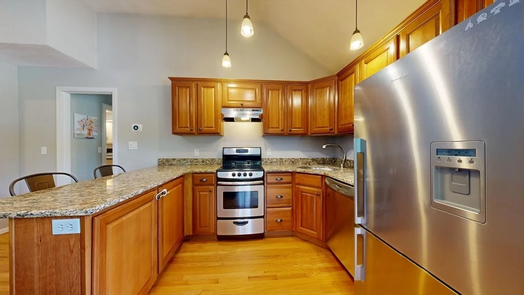 Photo of 4 Burnham Dr