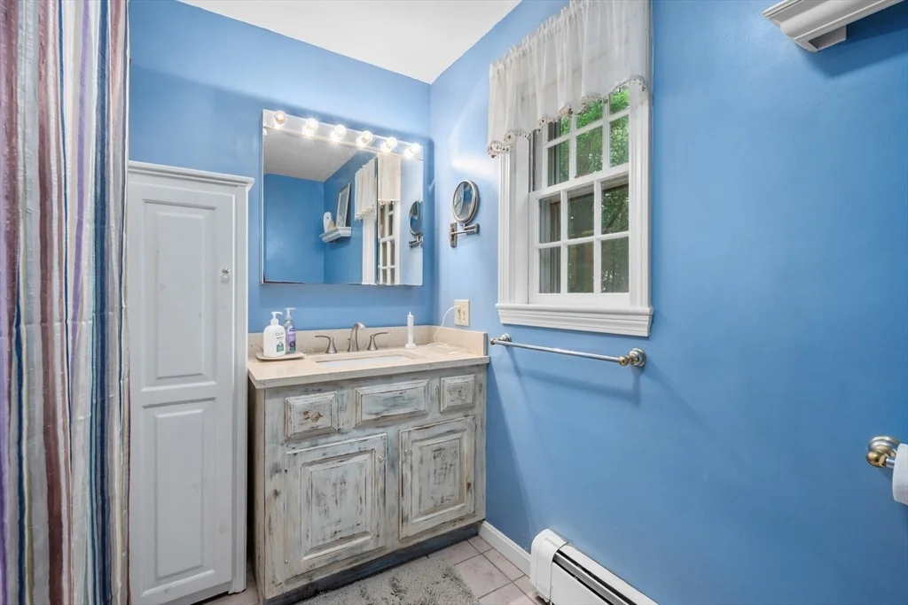 Photo of 7 Barnside Ln