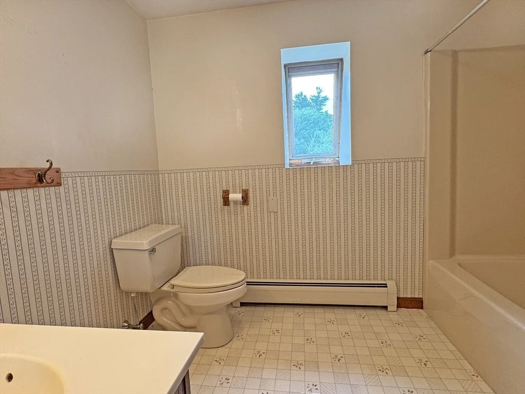 Photo of 486 Turners Falls Road