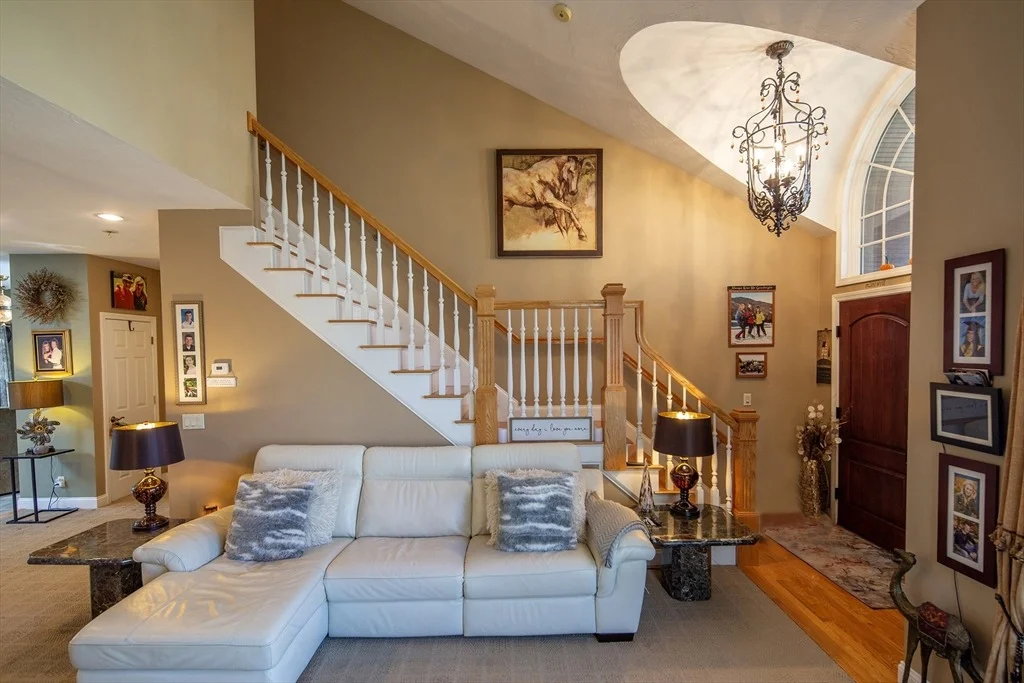 Photo of 40 Lazel St