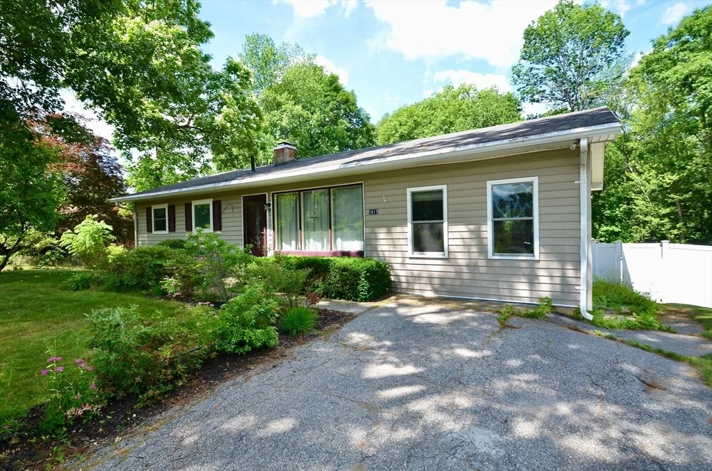 Photo of 1617 Providence Rd