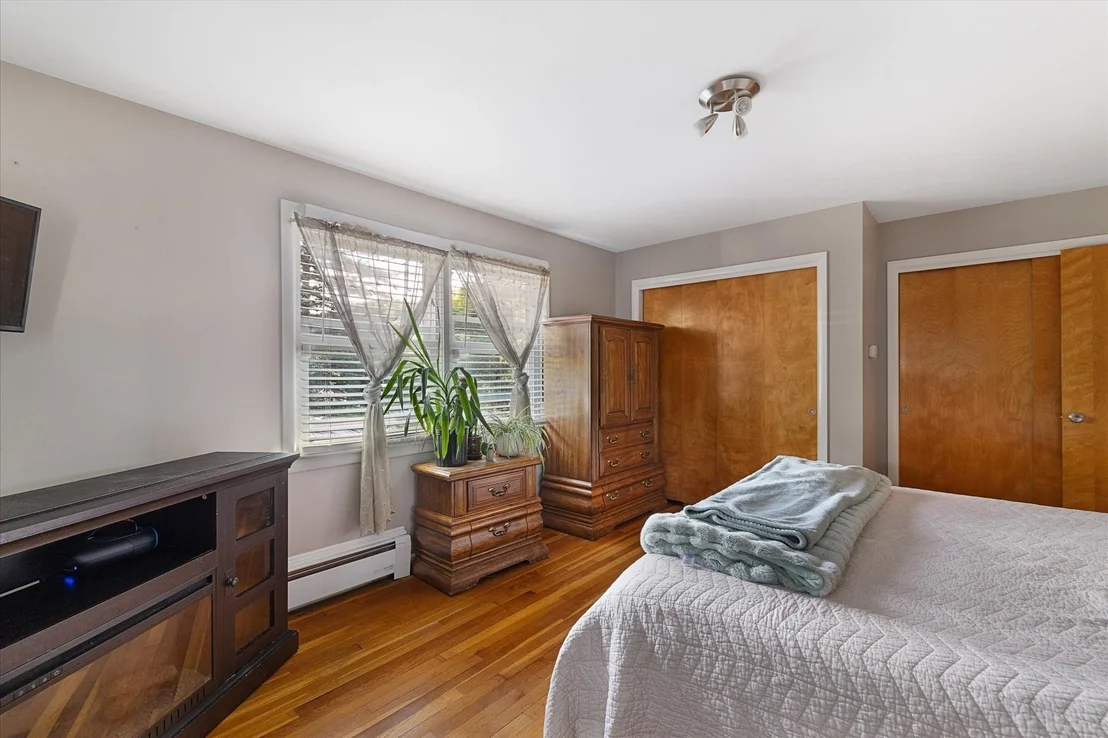 Photo of 6 Hadley Path