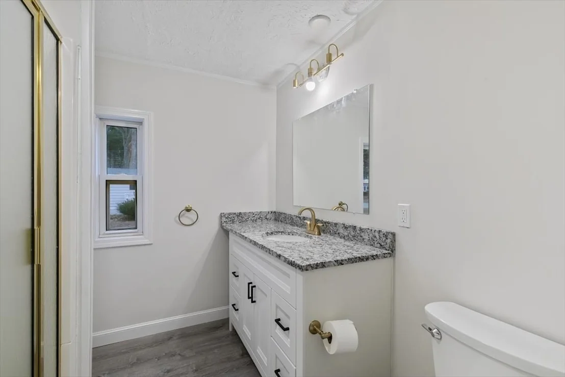 Photo of 4 Lisa Cir