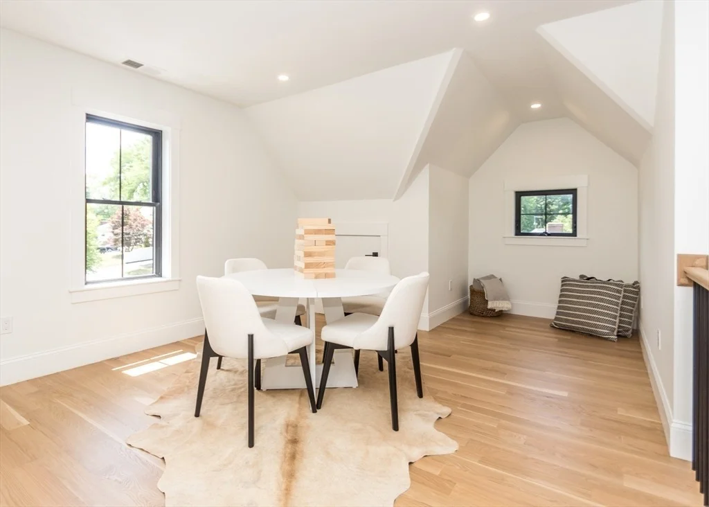Photo of 38 Hillcroft Road
