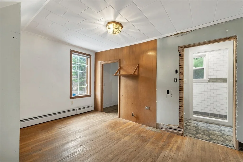 Photo of 100 West Meadow