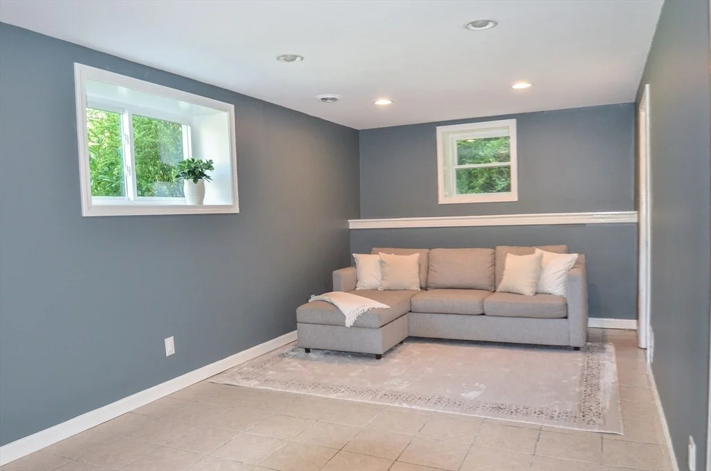 Photo of 280 Randall Rd